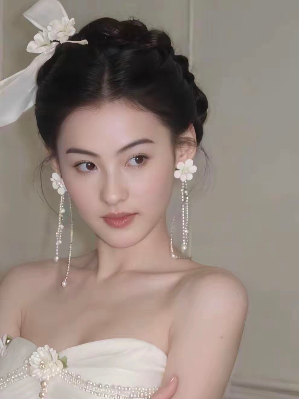 年轻时的张柏芝，美晕了，就连她本人也说过：我只承认黎姿比我漂亮，确实，这颜值，就