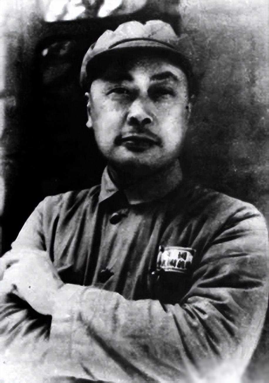 1972年，陈毅元帅逝世后，原定的追悼会规格是“低于谢富治，略高于彭绍辉”，可在