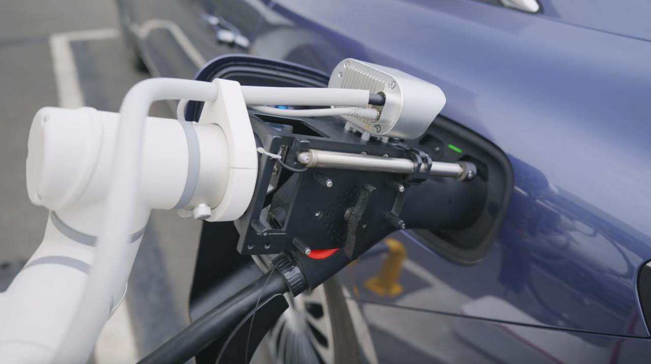 续航不打折、不虚标，应该是广大消费者在购买纯电车型的诉求之一，而新款享界S9用实