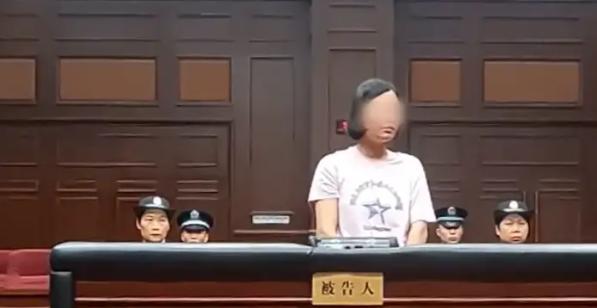 "不同生但同死？"福建厦门，一女子不想活了，在网上认识也想轻生的32岁男子