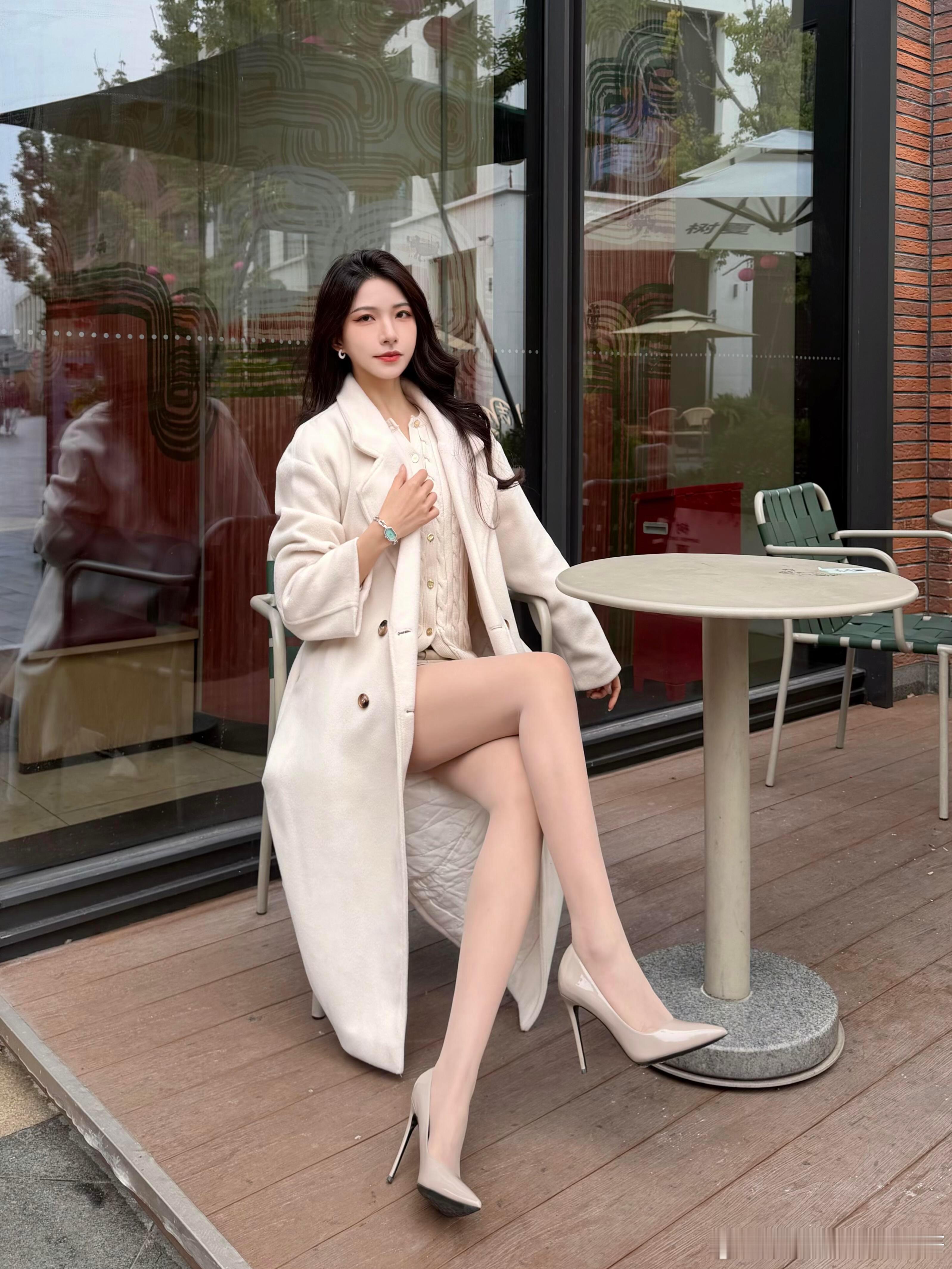 温柔感大女主，清冷又气质~