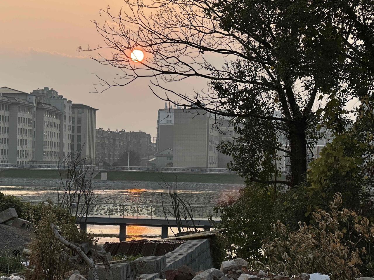 灵活就业50岁能退休吗?灵活就业人员想啥时退休就啥时退休，50岁当然能退休。关