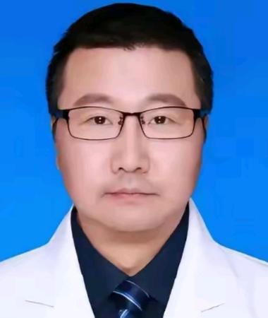 本来是要去“打老虎”的，结果审计人员都沉默了。查账查到一个医生头上，没查出贪污