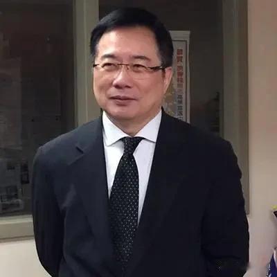 今天蔡正元又跳出来指点江山，话说得很刺耳，批郑丽文出席“白色恐怖秋祭”，国民党今