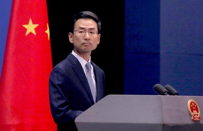 三句话，三次顶回去。特朗普警告中国别给伊朗送武器，中方答：美国对台军售阻挡不