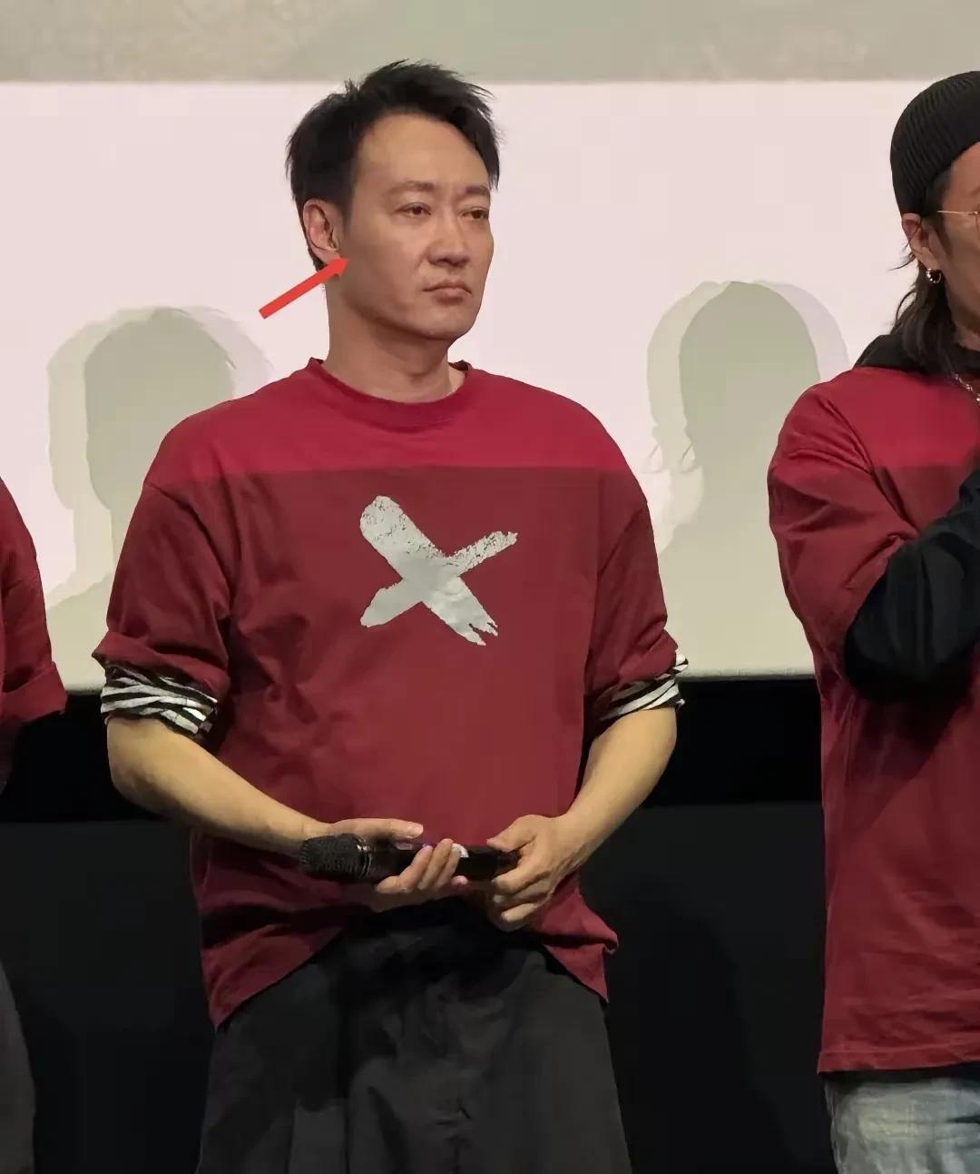 辛柏青，满眼泪水绝望，让人既心疼又心痛