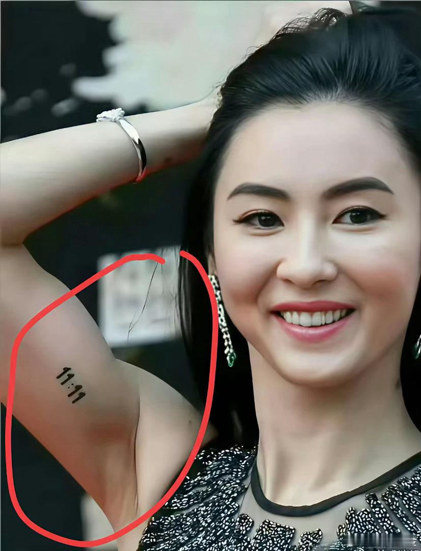 还有肌肉.看来平时没少练