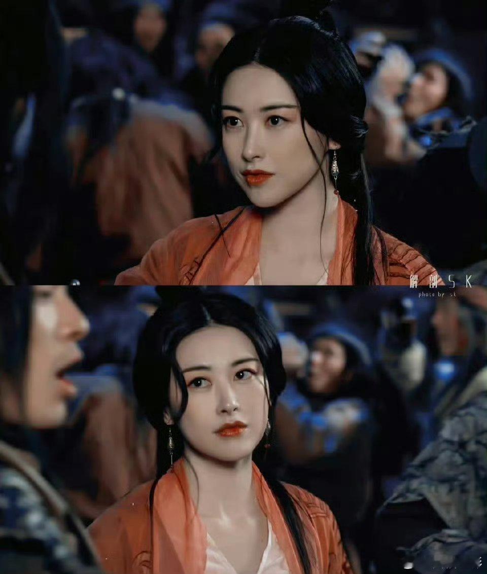 朱珠连续十年全球最美面孔朱珠早就很红了好吗，好多老外都喜欢这张脸，统一了中西方