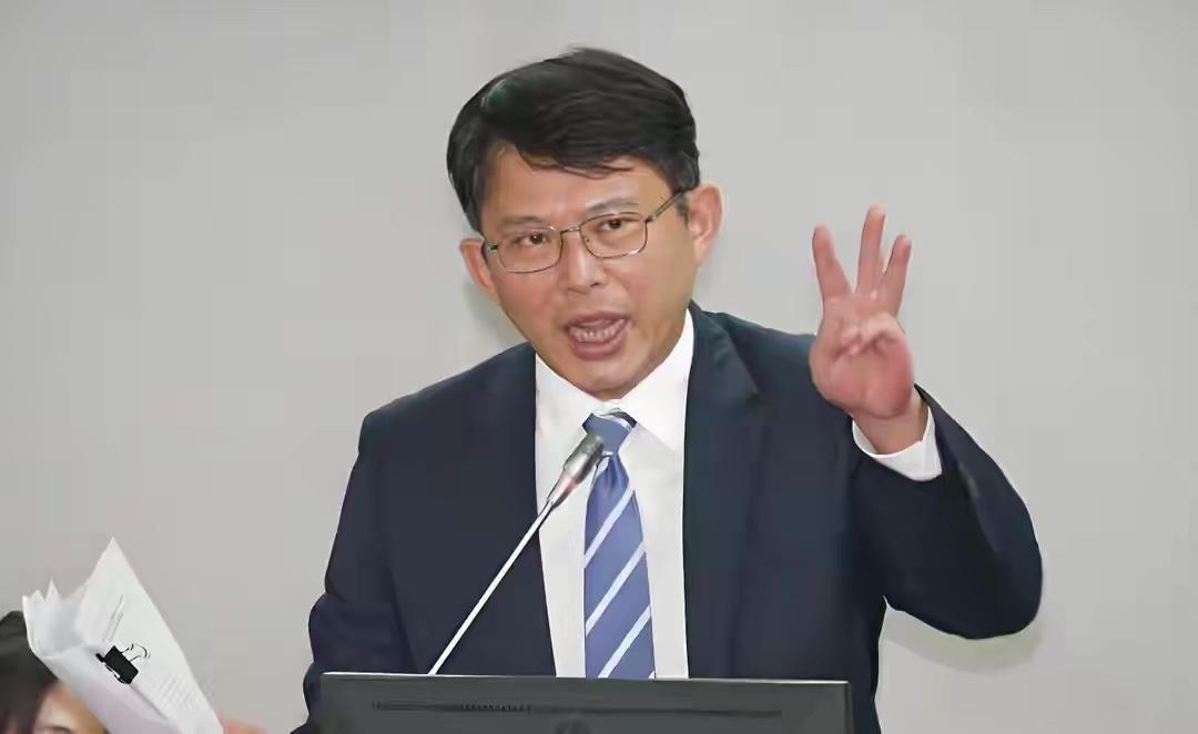 蓝白终究还是没能挡住赖清德！就在2月11日，中时新闻网爆出关键消息，民众党已