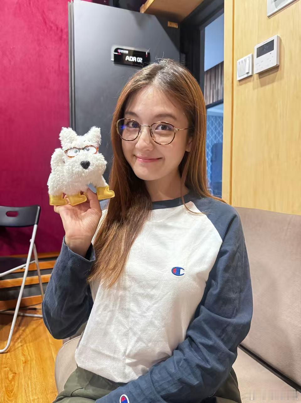 李兰迪这副眼镜从修狗到人都合适，可爱，喜欢😍