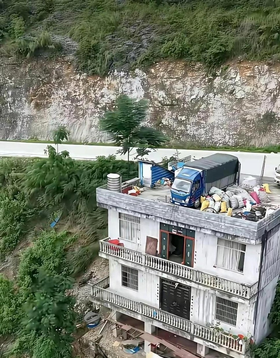 房主思想先进，一举两得哦