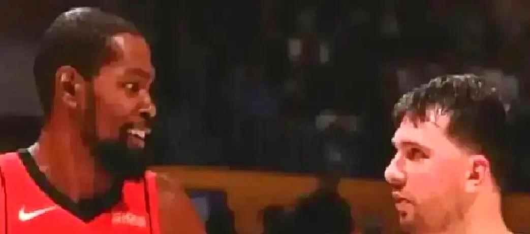 火箭坚决不放申京，雷霆即使开出首轮签也得算数。申京是火箭未来的核心，管理层不打算