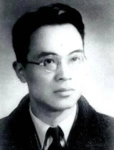 1997年春，86岁的杨绛对病床上奄奄一息的女儿说：“安心睡觉，我和你爸爸都祝福