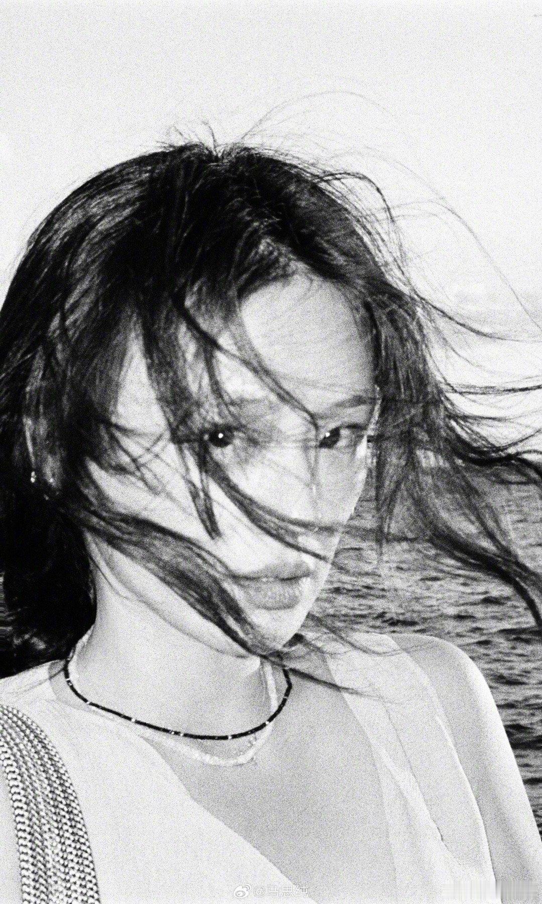 马思纯很治愈的生命力马思纯分享的最新照片，好治愈好有生命力，勇敢的小马，一直做