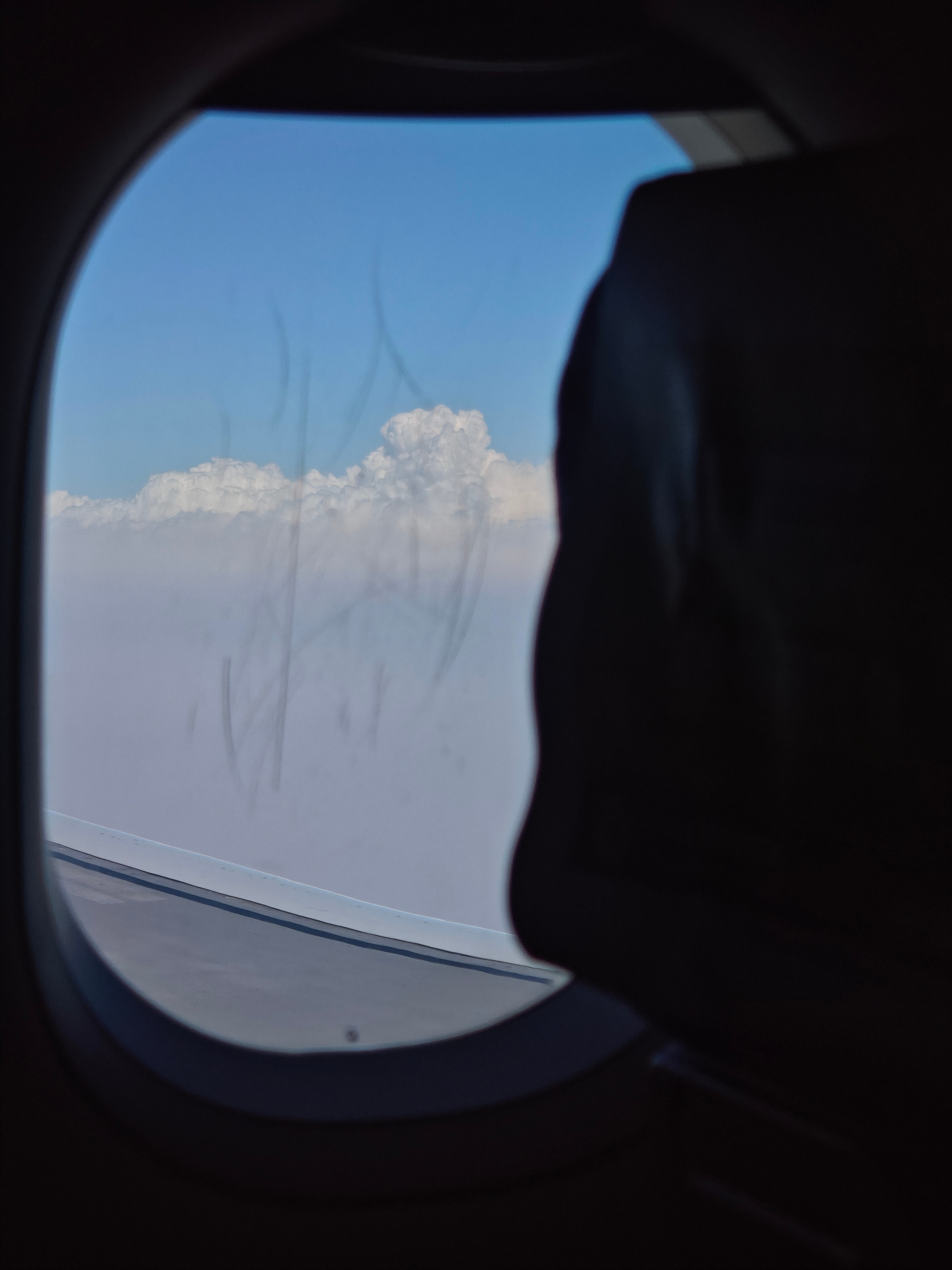 睡爽了，三月以来的第一个周六送你们一朵升起的云，升升运