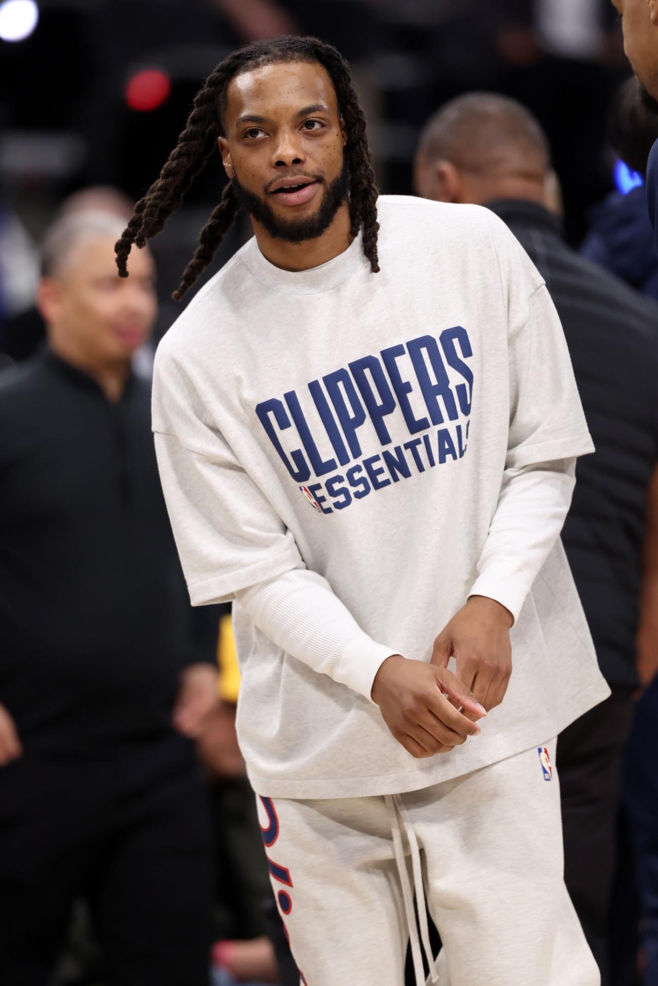 加兰给快船带来了速度，进攻端的视野，机会出现之后的嗅觉。他的防守确实有所缺陷。如