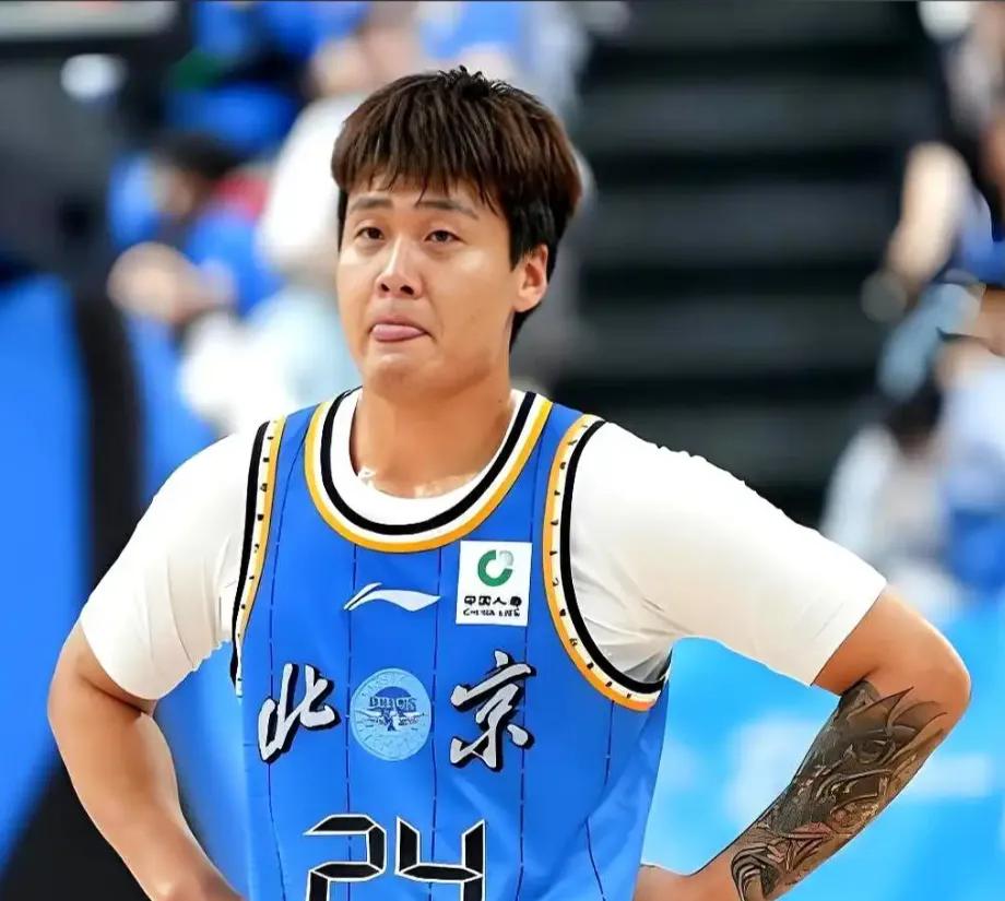 引进赵睿，北京北汽队纯属多此一举。北京北汽上赛季进入总决赛，与总冠军擦肩而过