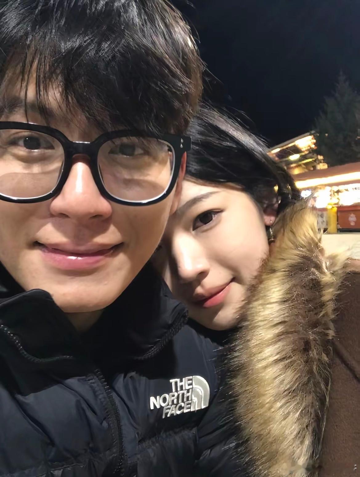 能靠在喜欢的人肩膀真爽