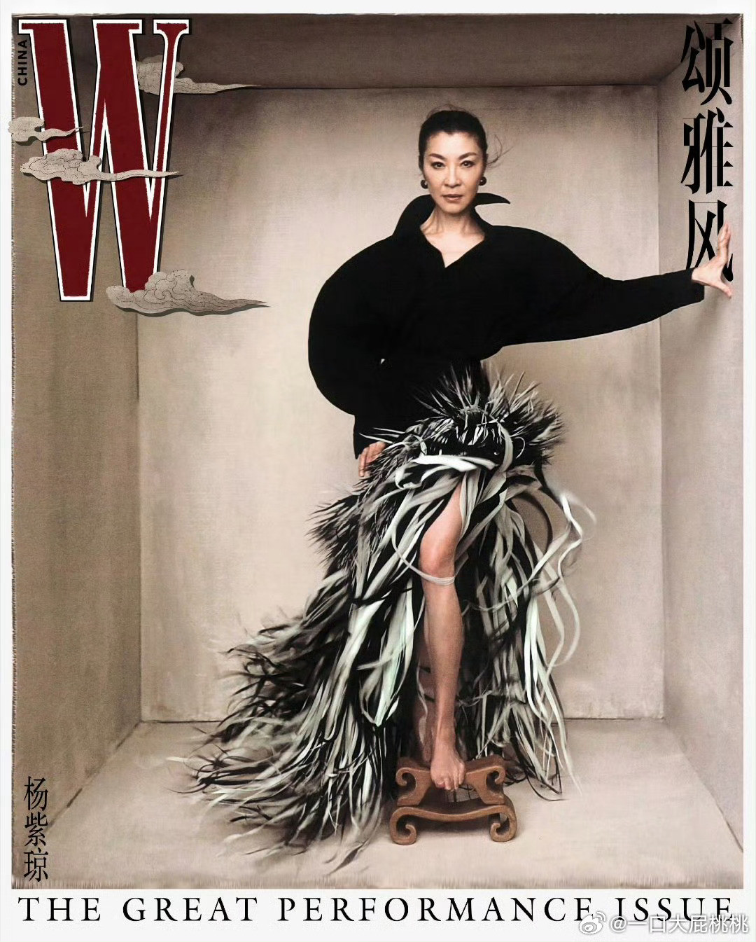 登上过W中文版封面的华语明星盘点（不算超模）【华人女演员】1. 巩俐｜创刊号TheFirstIssu