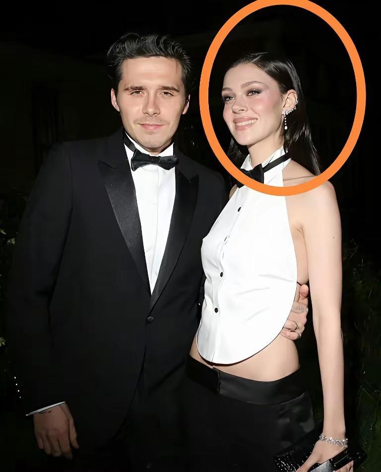 还以为贝克汉姆儿子布鲁克林是图老婆妮可拉家的16亿财产才入赘豪门的，查了一下，才