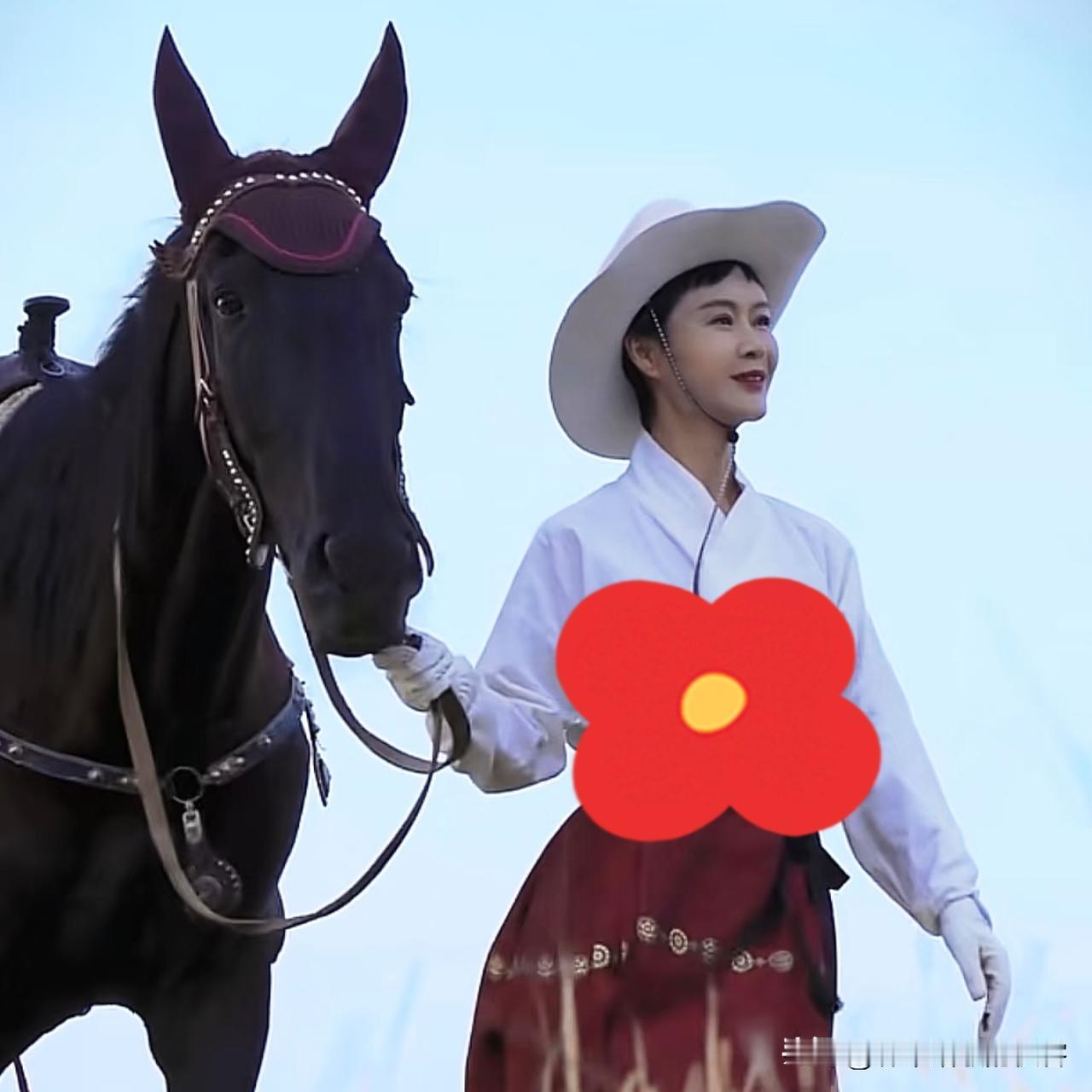 大家发现没有？贺娇龙这个人，有个致命缺点，不是她长得不漂亮，也不是她个人能力