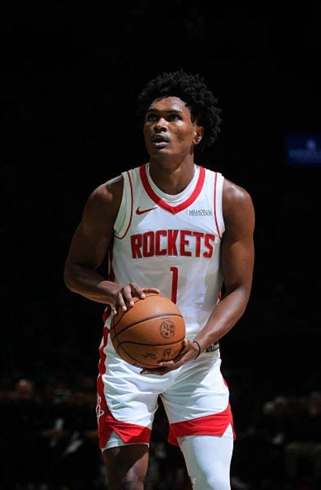 乌度卡谈阿门：“他明白我们输了几场胶着的比赛，也清楚如果自己更有侵略性，能为球队