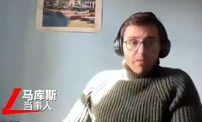 埃文卡尔捐献照片时很顺利，为何马库斯却这么难？简单来说，就是因为他俩捐赠的照