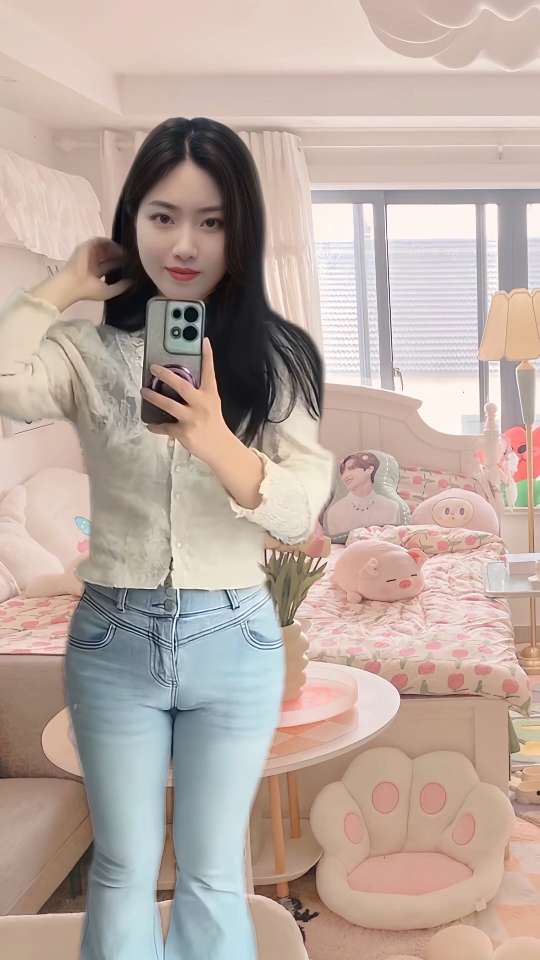 情感共鸣 牛仔裤搭配 清纯甜美 甜妹 ootd穿搭