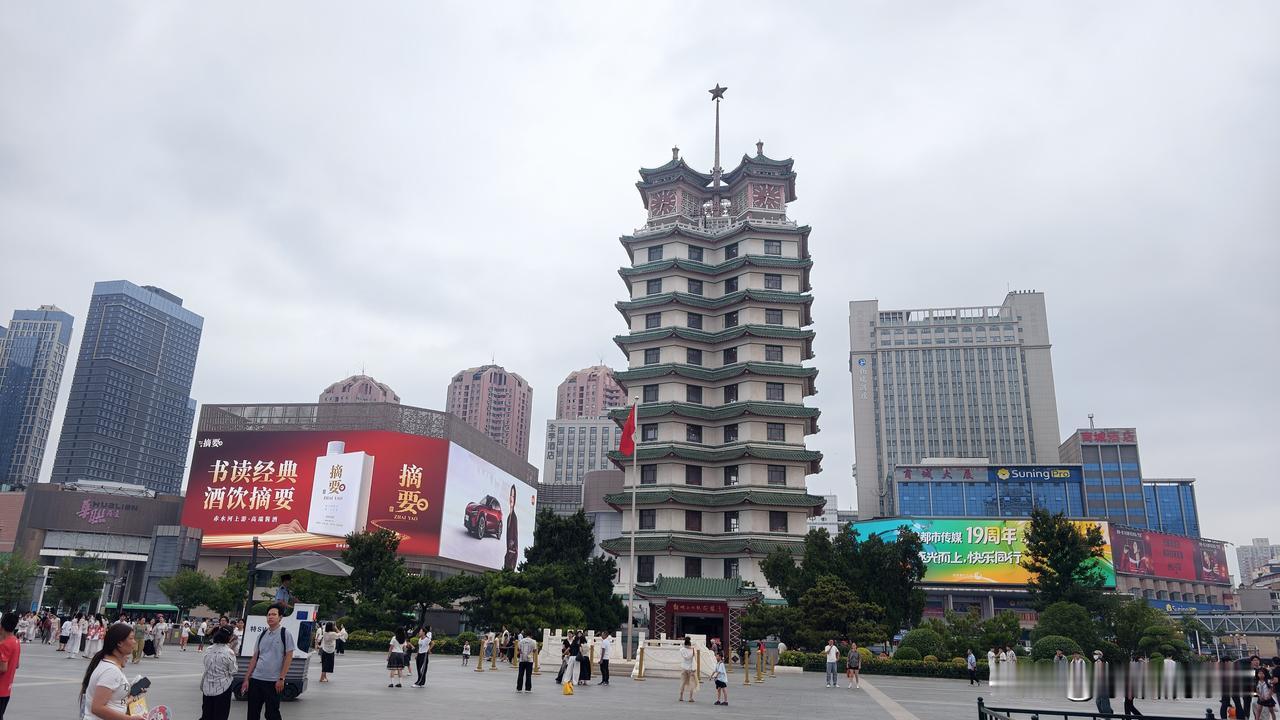 从广深到郑州，终于明白为啥有人说：它是带省会壳的大县城以前刷网，总看到有人