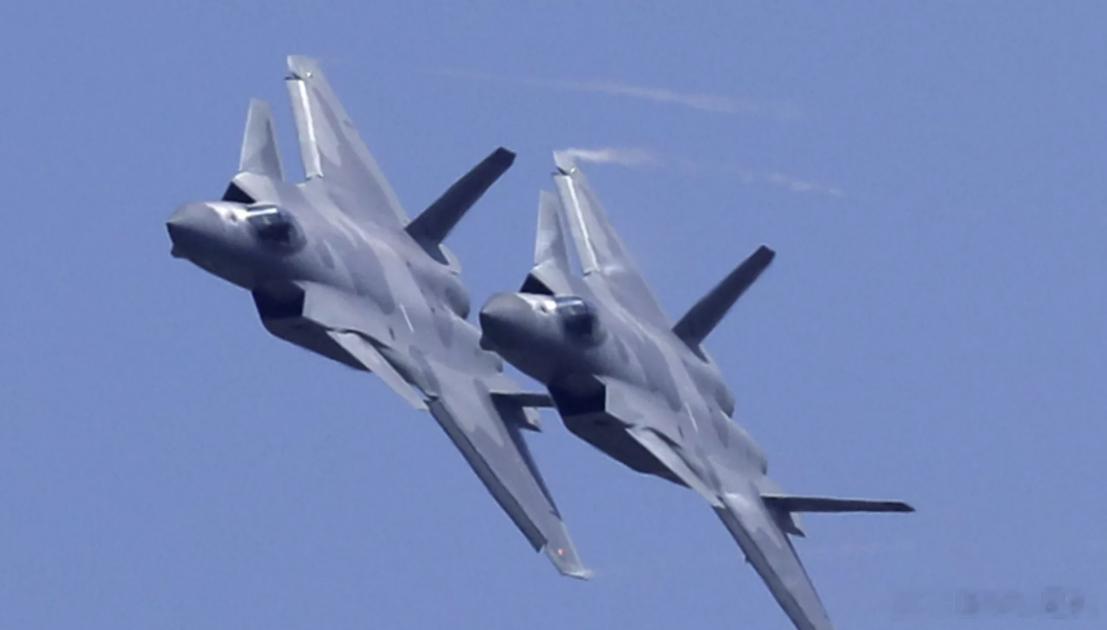 2026全球空军排名大洗牌，F-35全球逼近900架，歼-20暴涨到250架根据