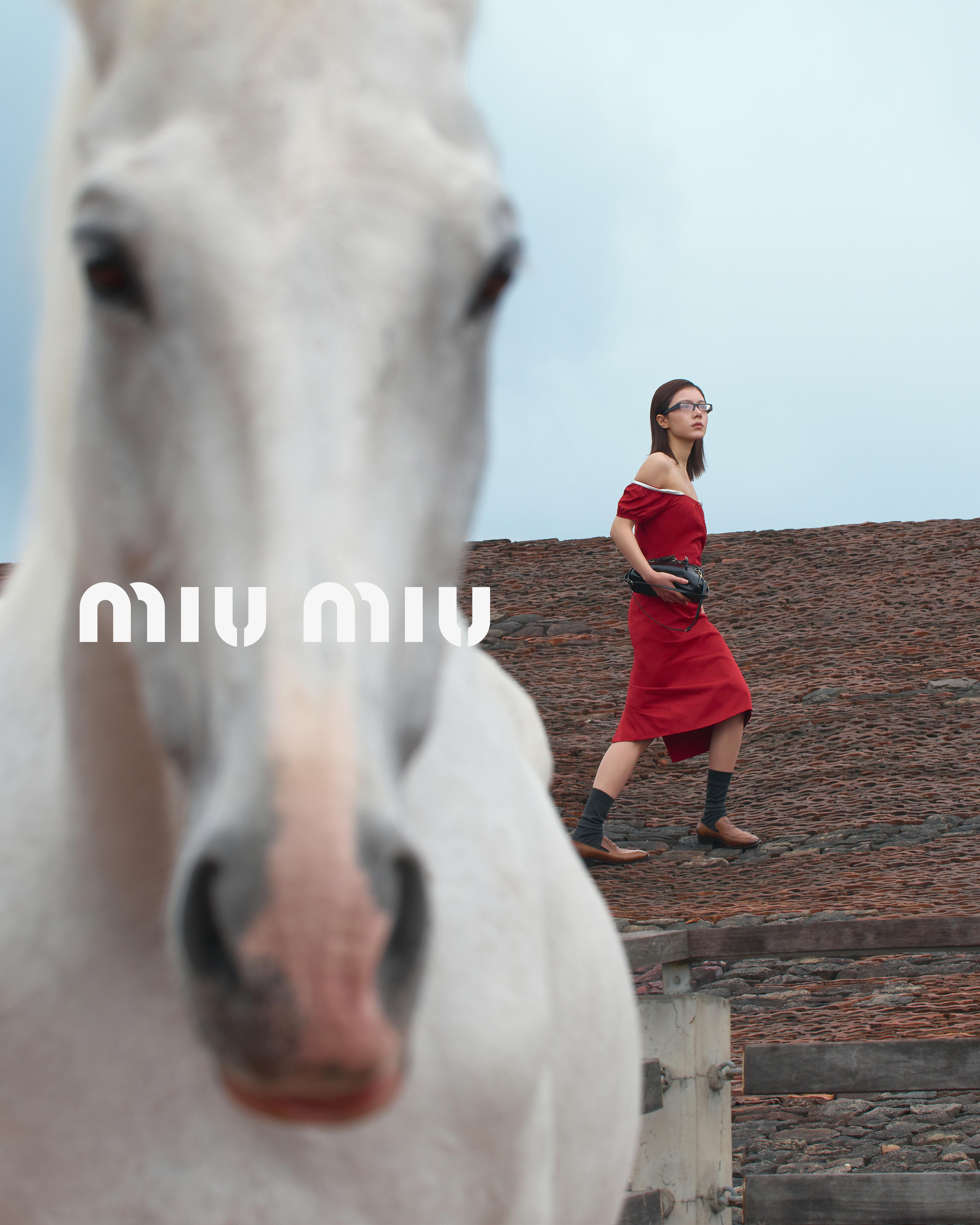 赵今麦MiuMiu新春大片看看新风格👀