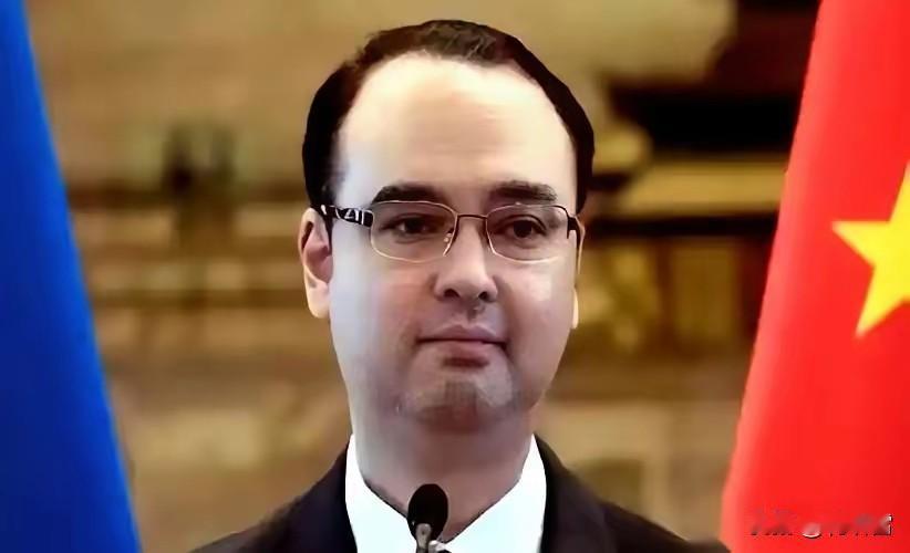 火力全开，卡耶塔诺痛批加查利安阵营主导的蓝丝带委员会防洪贪腐听证会，他说这不是听