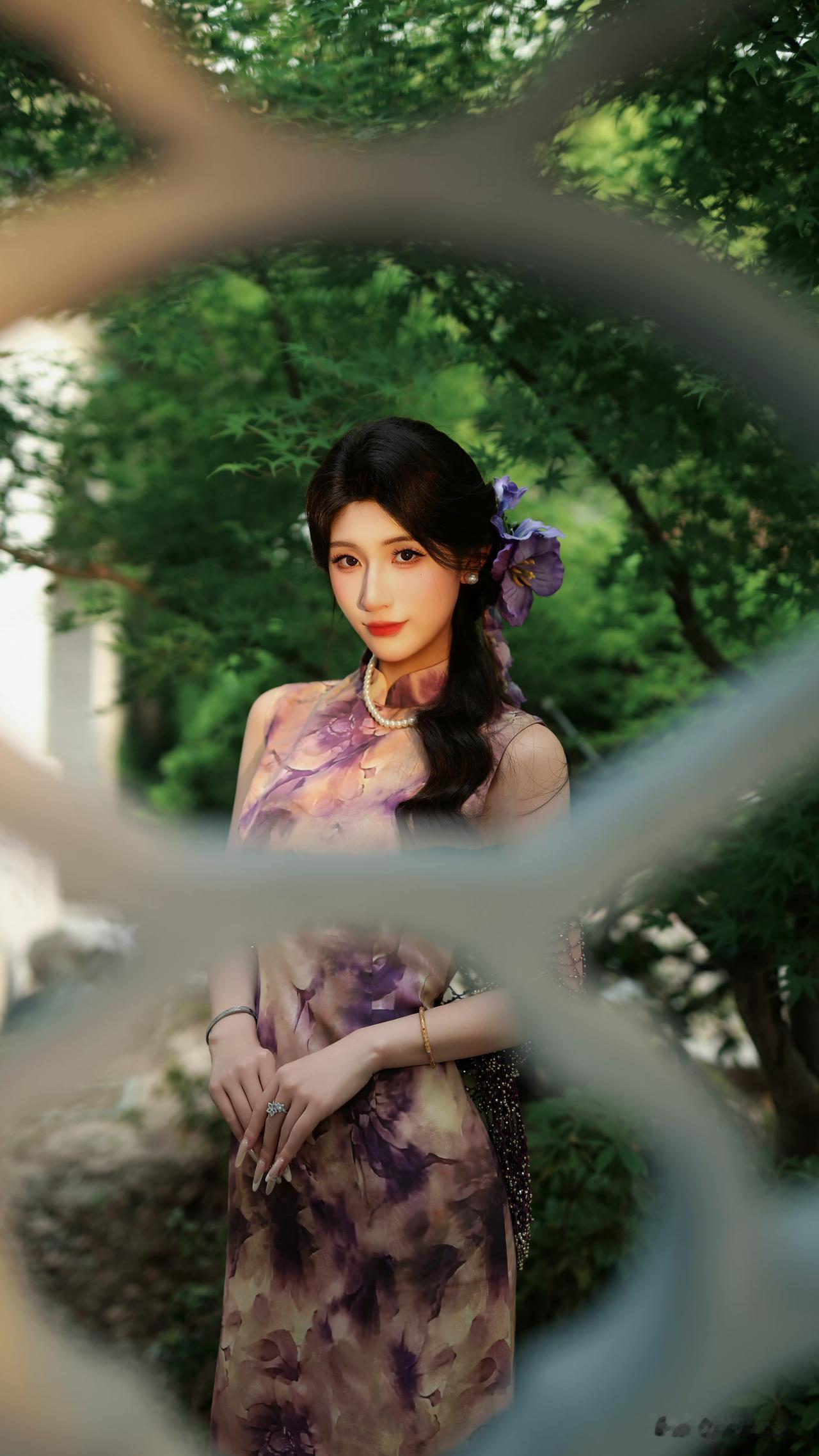 梦幻园林中的古典美人，唯美古风，韵味十足。