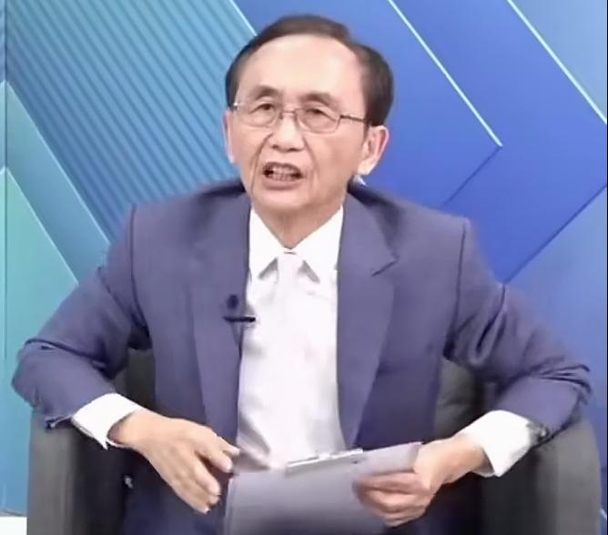 台湾媒体人吴子嘉痛斥民进党发言人吴峥口出不逊，他指出：民进党发言人吴峥在一场公开