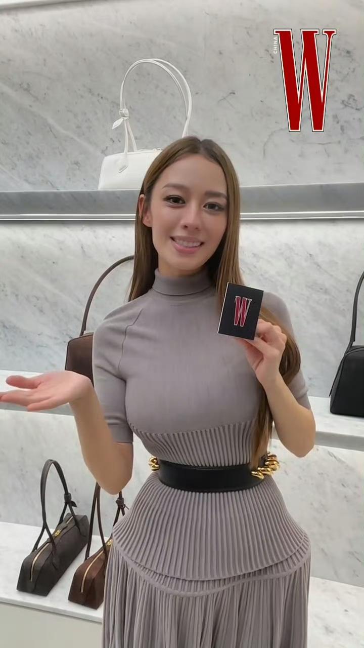 吉娜爱丽丝线下活动美拍，这身材太顶了，她老公真幸福！