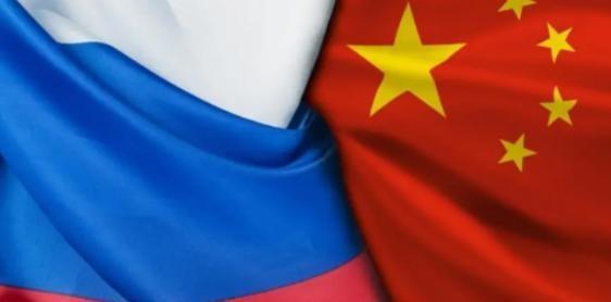拖了好几年的这场冲突，早就从一场局部战争，演变成了一场耗干各方精力、搅动全球格局