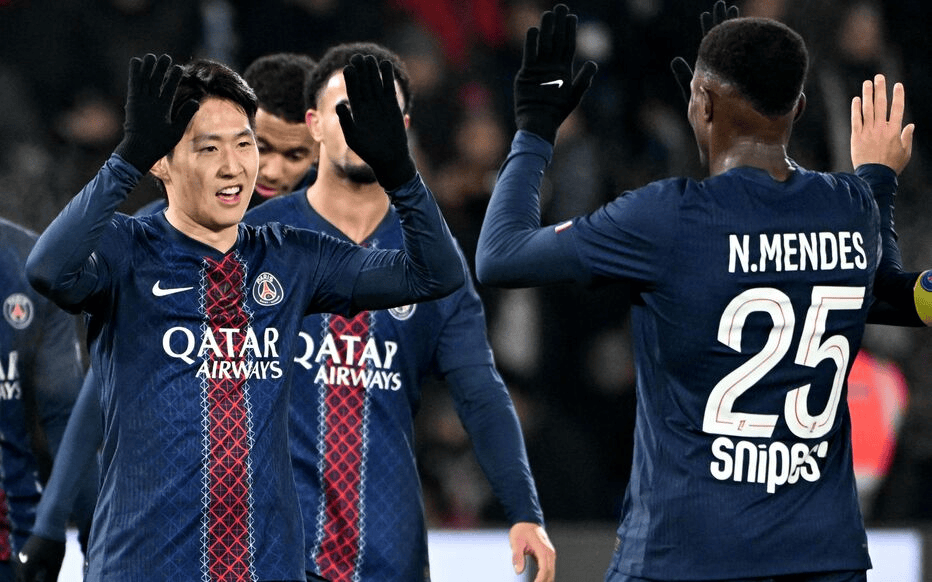 巴黎人报: 李刚仁珍惜机会在巴黎已找回状态, 可能欧冠首发