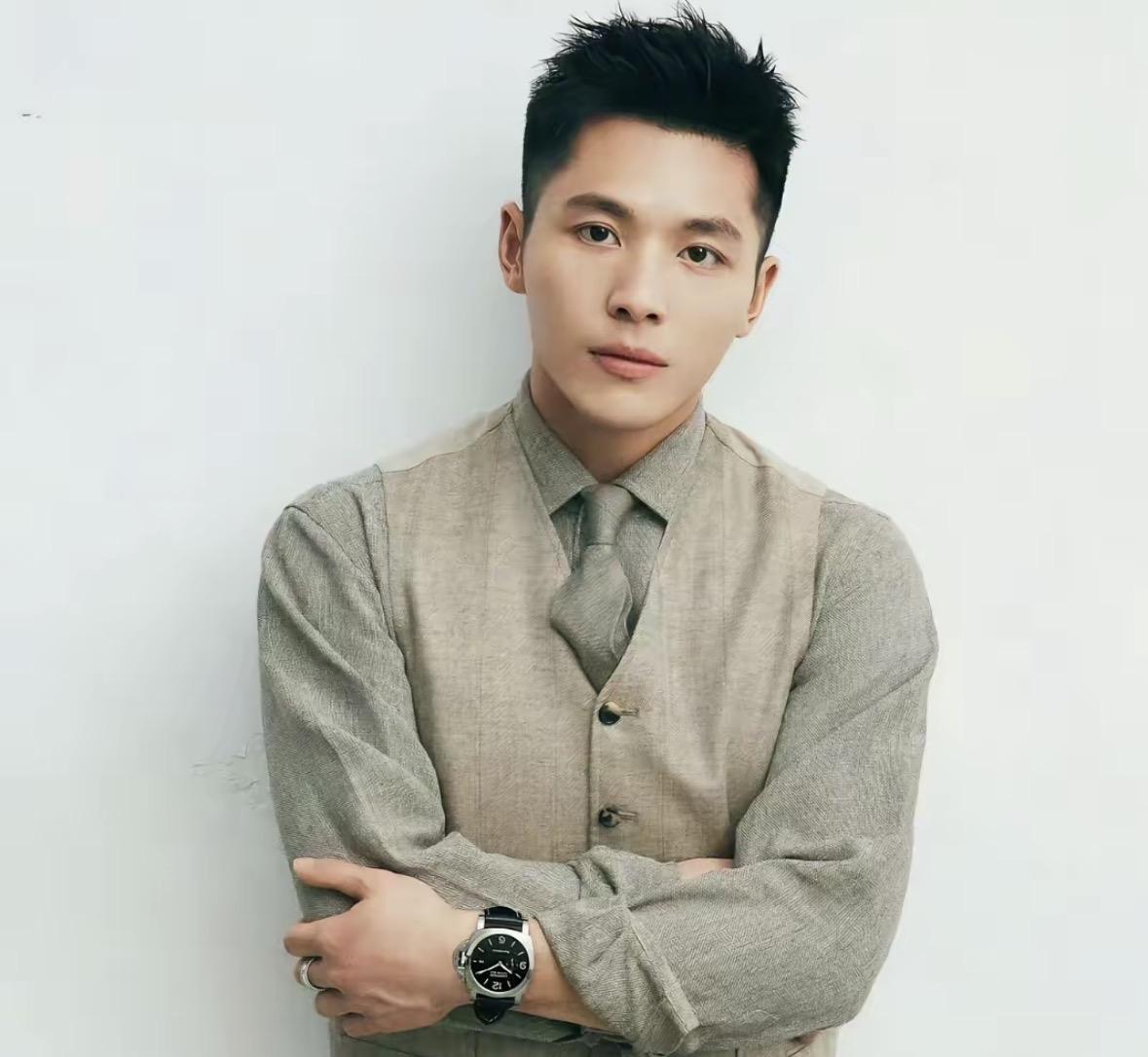看完洁丽雅最近的热瓜也算是大概明白为什么富二代们几乎都是名校毕业。洁丽雅的