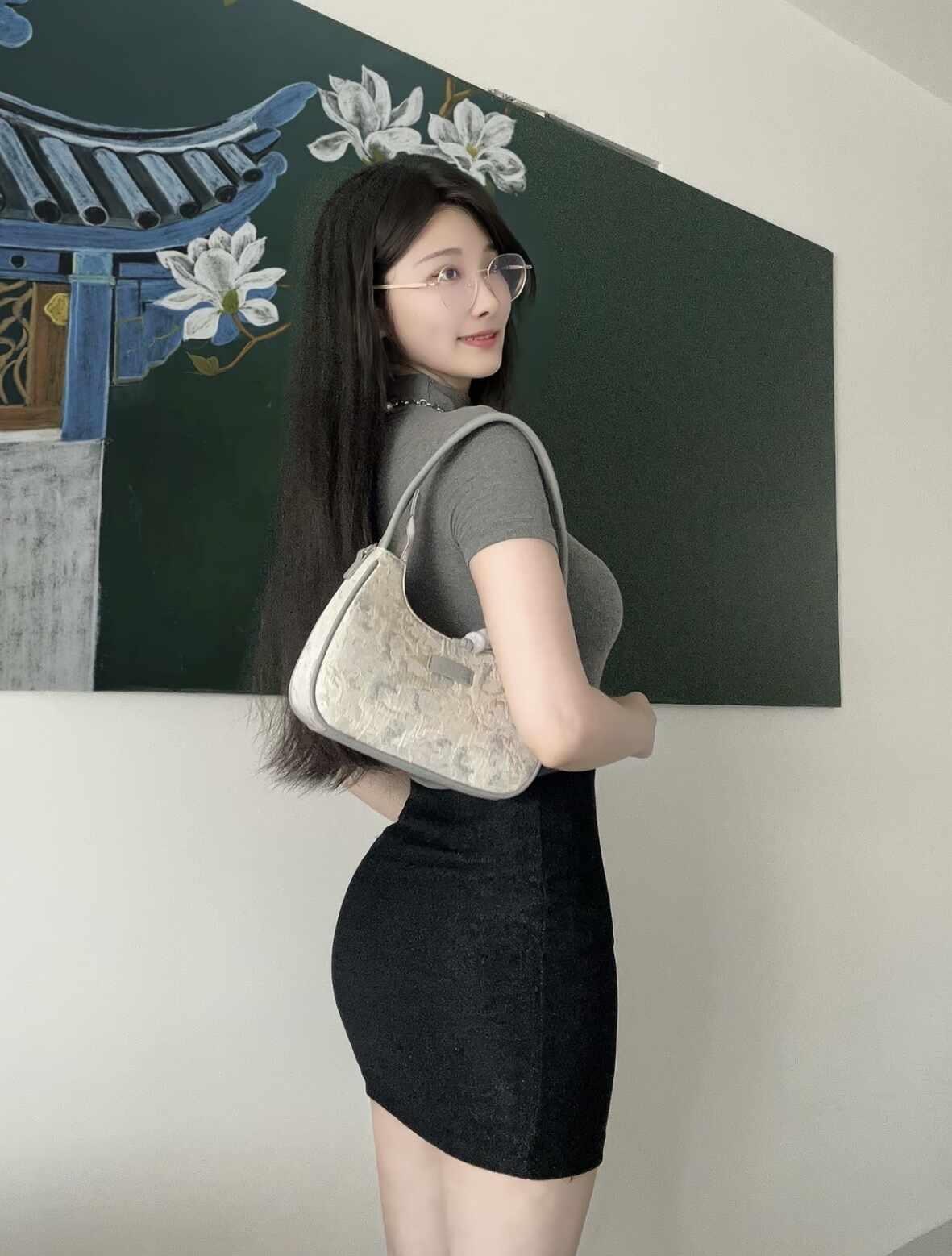 教师小姐姐|这样穿好有气质😲气质优雅，下班穿搭！职场通勤穿搭ootd