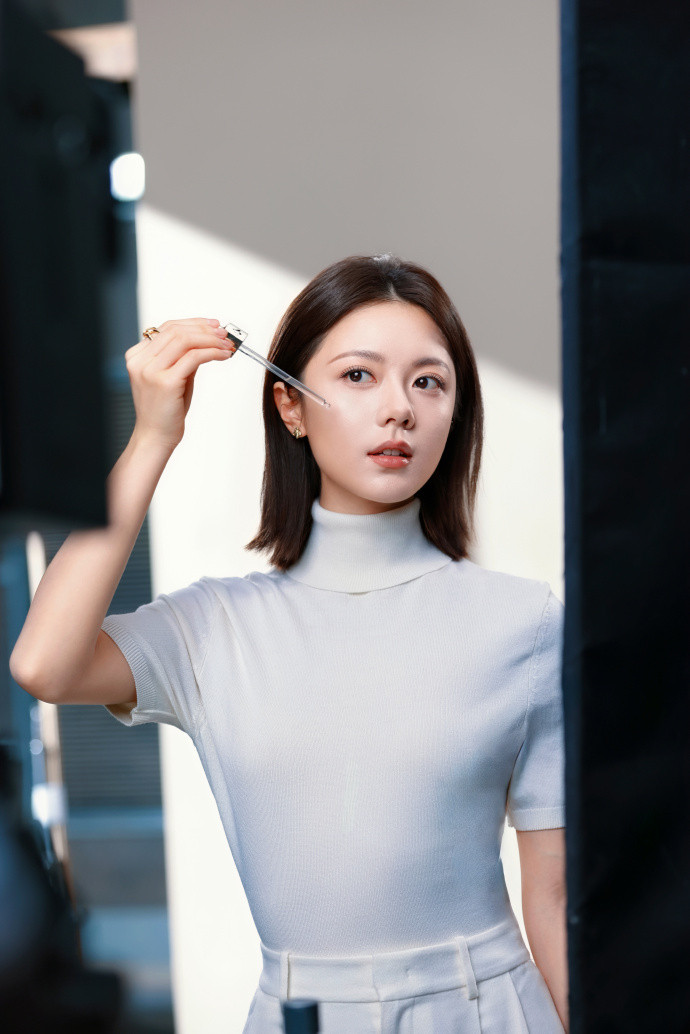 赵今麦短发颜值赵今麦女鹅怎么变成姐姐了一下不见赵今麦女鹅怎么变成姐姐了！！！麦