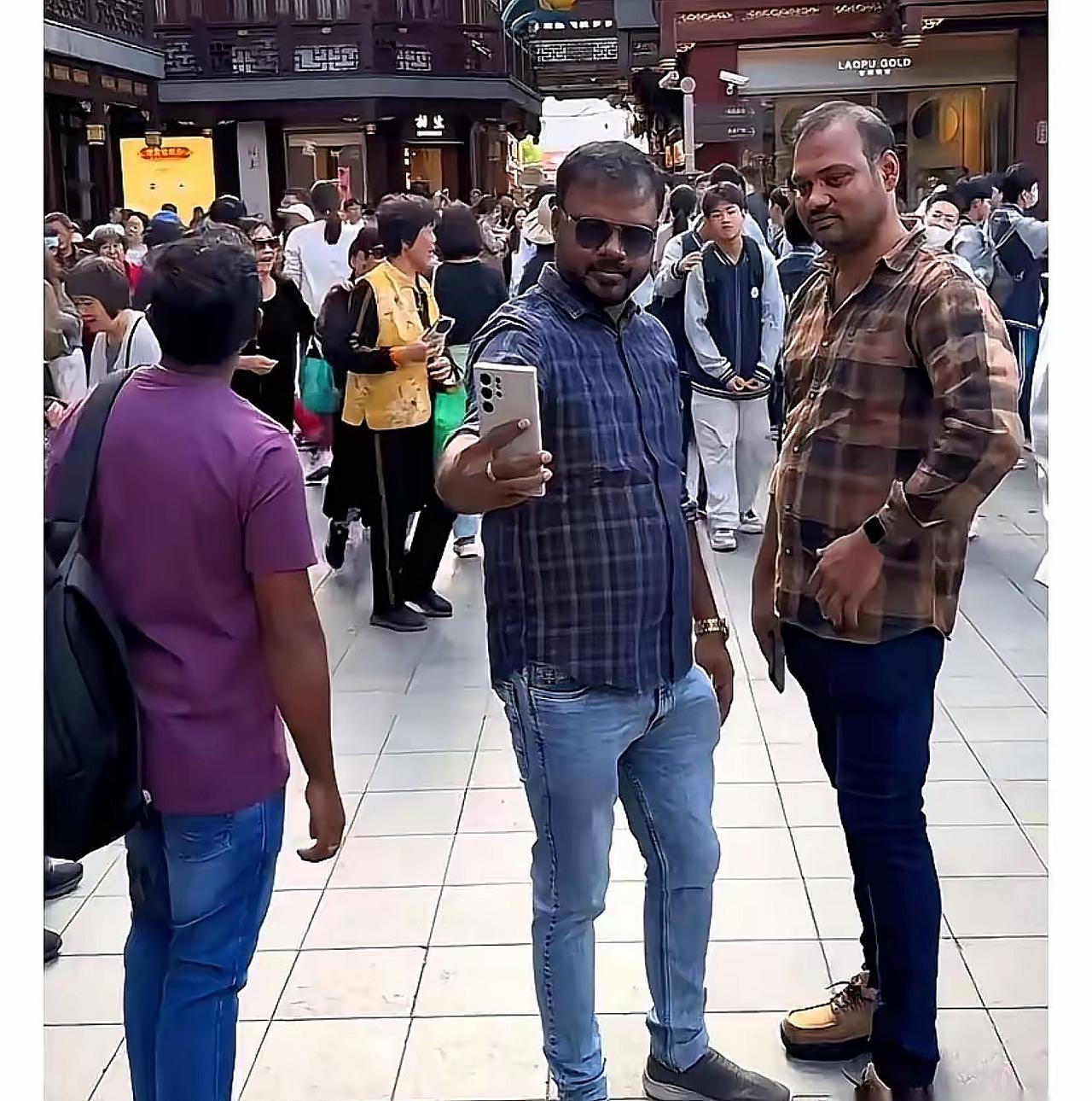 深圳硬核打假！空桌公司挂靠20多名印度留学生，这波操作脸都不要了！深圳这回是