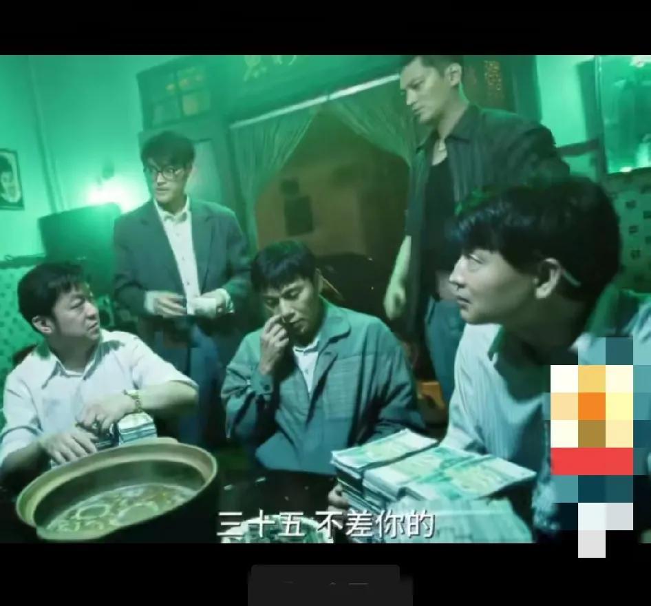 3.《扫毒风暴》。卢少骅真是九死一生，从围追堵截中逃命出来。又离了婚。从此，他就