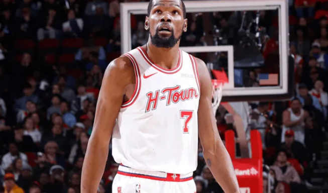 火箭记者更新动态，晒出火箭未来7场的赛程：@篮网（10胜20负）@独行侠（1