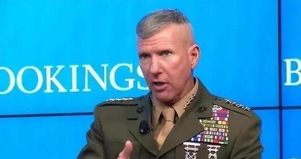 这个美国专家真的敢说！网上传言，美国有个叫埃里克·维克伦德的退役海军专家说：任何