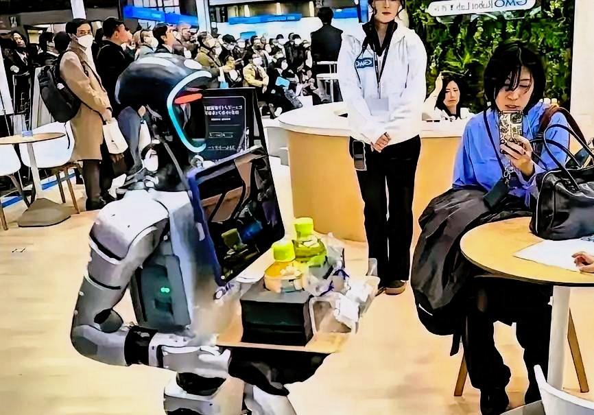 日本航空传来新消息！4月29日消息，日航彻底绷不住了，直接官宣5月起在东京