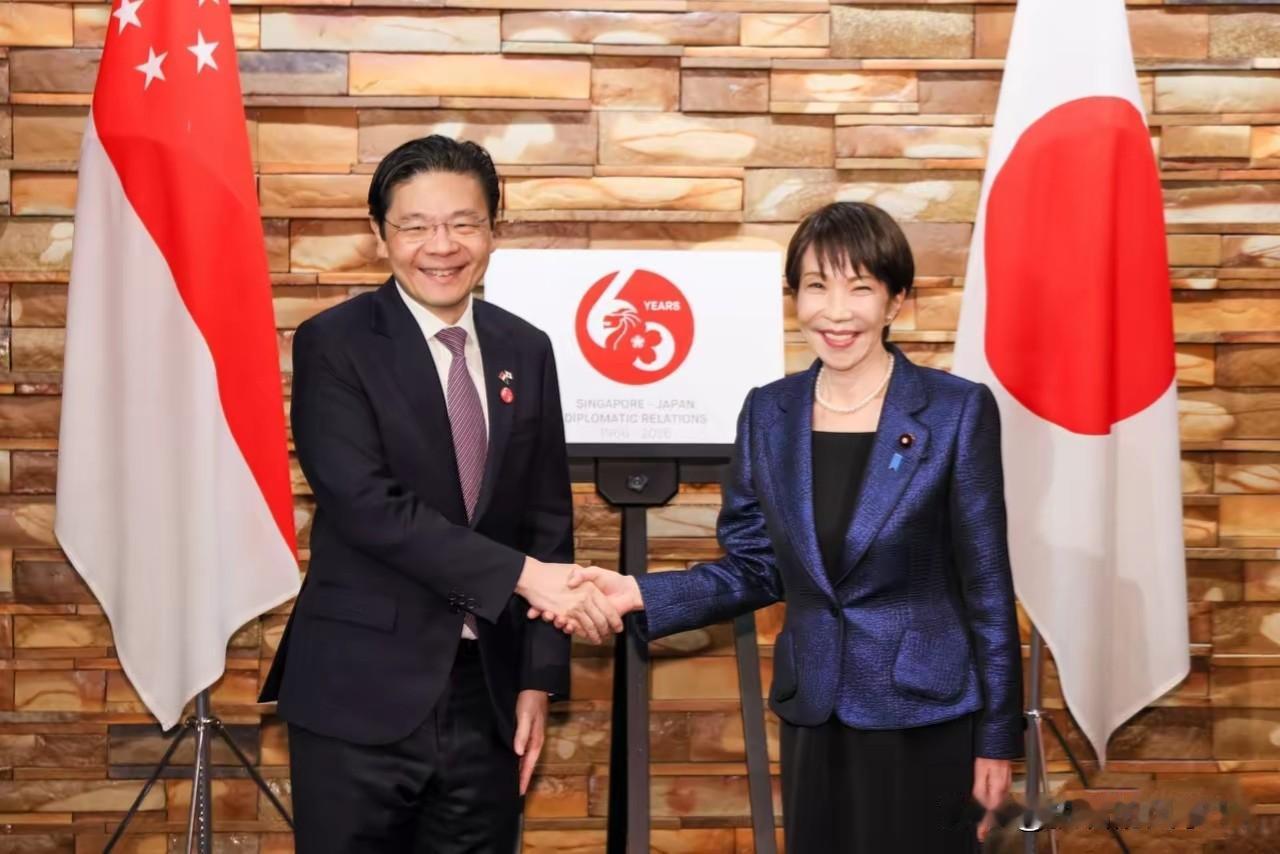新加坡似乎已经不承认其华裔身份了，已对华已撕破脸，其官媒的联合早报一天攻击中国3