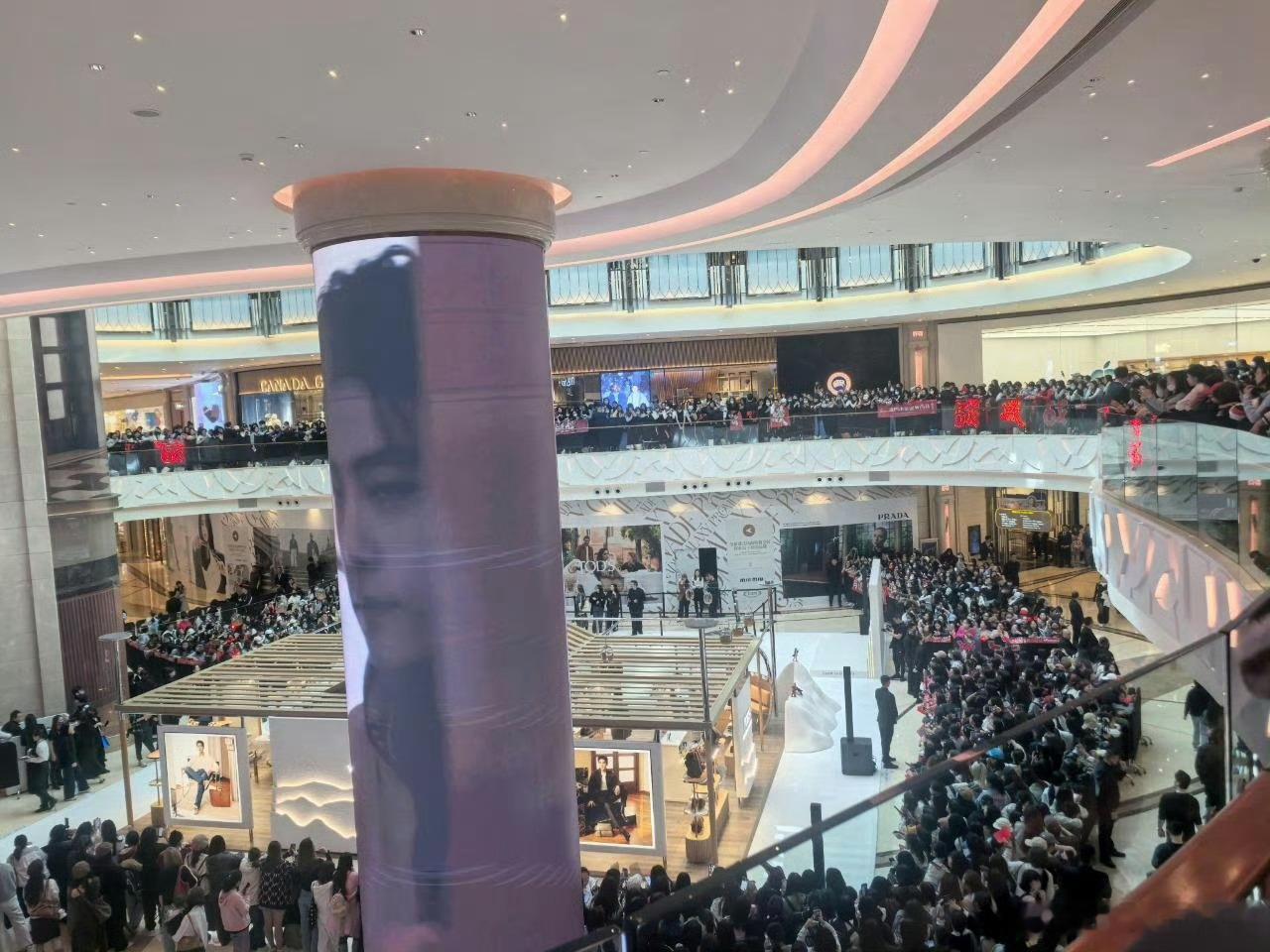 人满为患的，这是肖战人气不行了？？