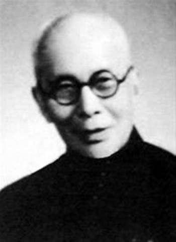 熊笑三那年没死在淮海战场，却差点死在蒋介石的疑心病里，堂堂国民党王牌第五军军长，