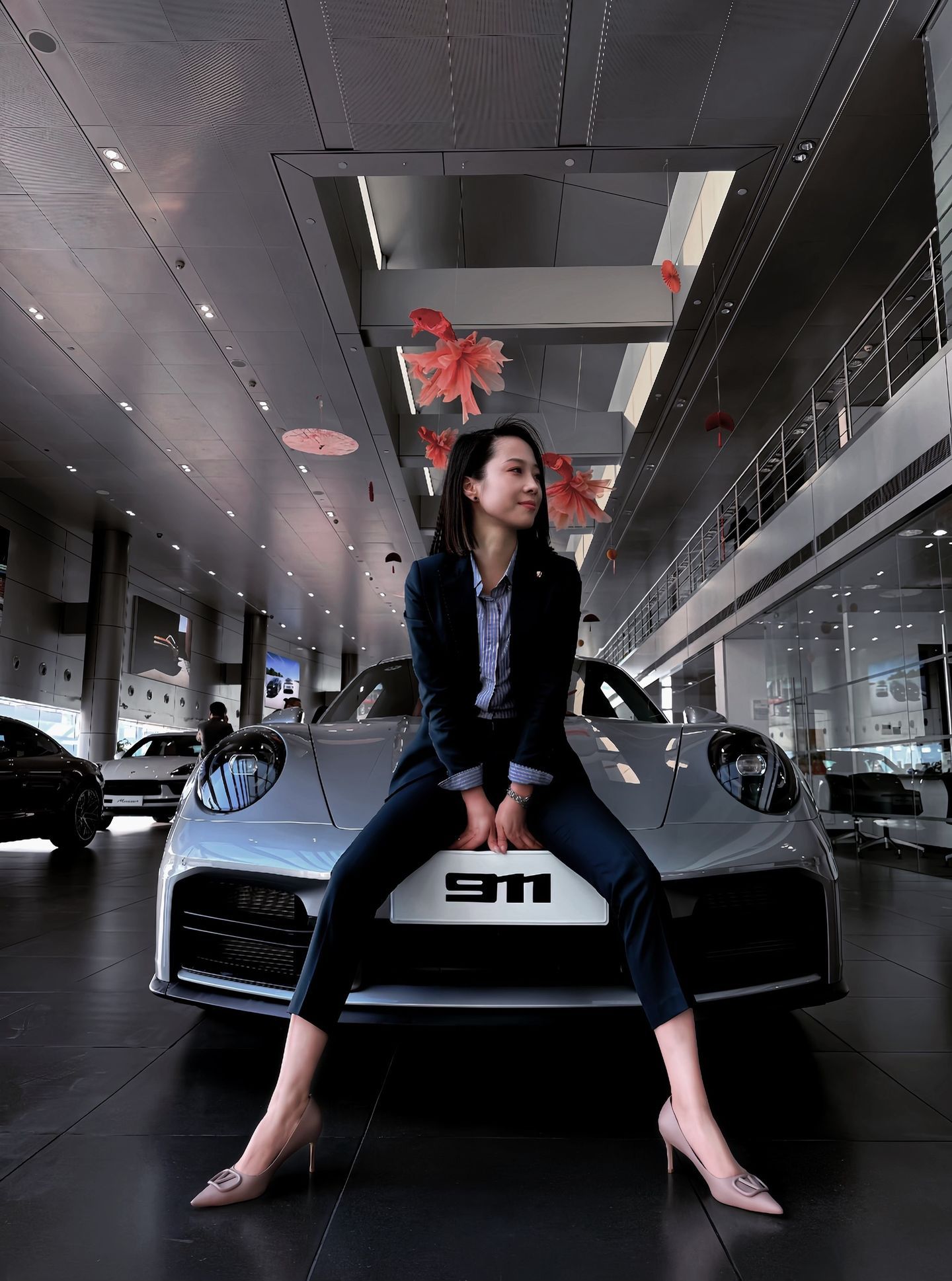 保时捷以前太好赚了，一个城市可以开几家4S店…