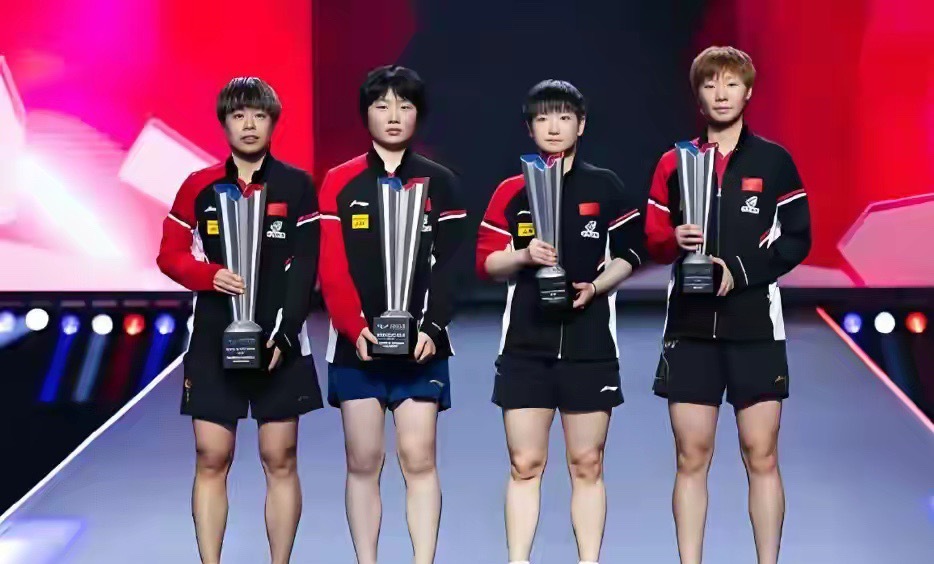 30日中午世界杯：国乒2连胜蒯曼3-2，日乒2胜1负，伊藤苦战5局！北京时间3月